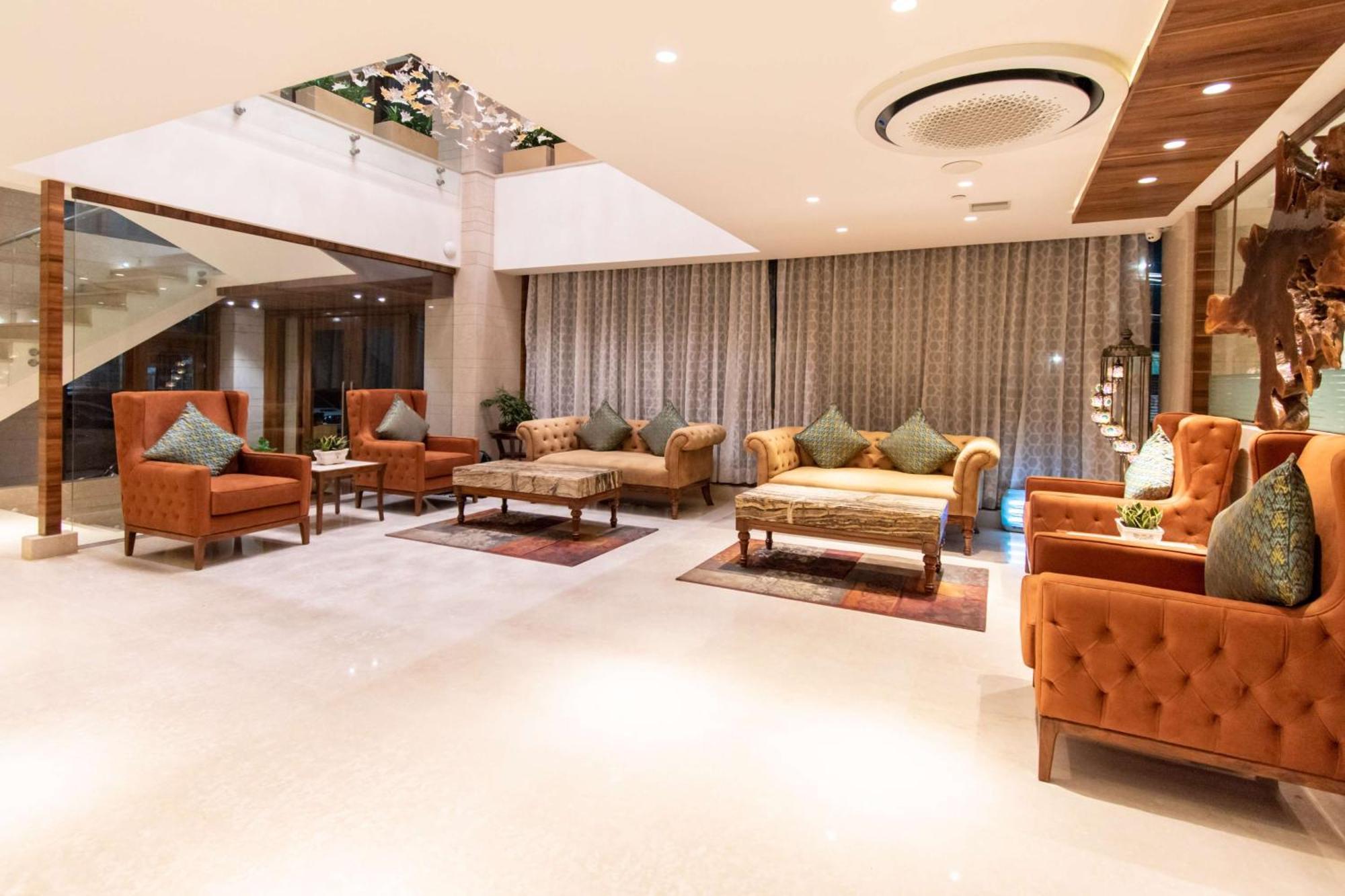 Best Western La Vista Pathānkot Extérieur photo